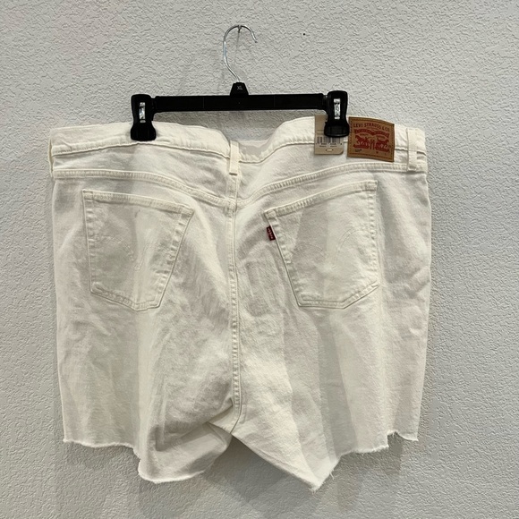 Levi’s Shorts NWT - Picture 4 of 8